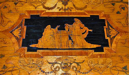 A Splendid 18th Century Italian Walnut Marquetry Table No. 2018 A Splendid 18th Century Italian Walnut Marquetry Table No. 2018