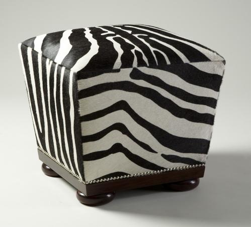 Serafino Cube Stool No. 748 Serafino Cube Stool No. 748