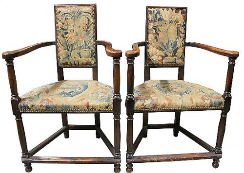 A Rare Pair of 16th Century English Walnut Caquetoires No. 4099 A Rare Pair of 16th Century English Walnut Caquetoires No. 4099