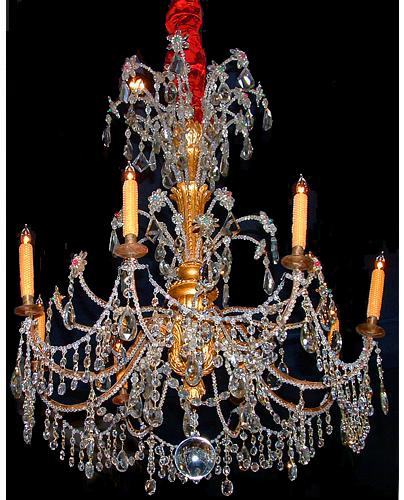 A Glittering 18th Century Eight-Light Cut Crystal and Parcel Gilt Genovese Chandelier No. 2511 A Glittering 18th Century Eight-Light Cut Crystal and Parcel Gilt Genovese Chandelier No. 2511