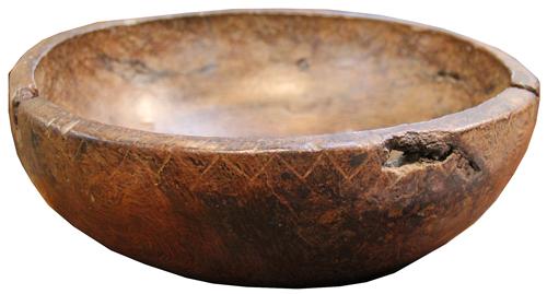 A Late 17th-Early 18th Century English Solid Oak Bowl No. 4309