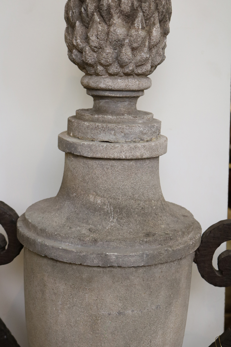 A Pair of 18th Century Pietra di Vicenza Vasiform Gate Finials - C ...