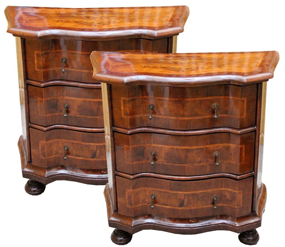 A Handsome Pair of 18th Century Italian Lombardy Arbalette Walnut and Parquetry Bedside Commodini No. 4369